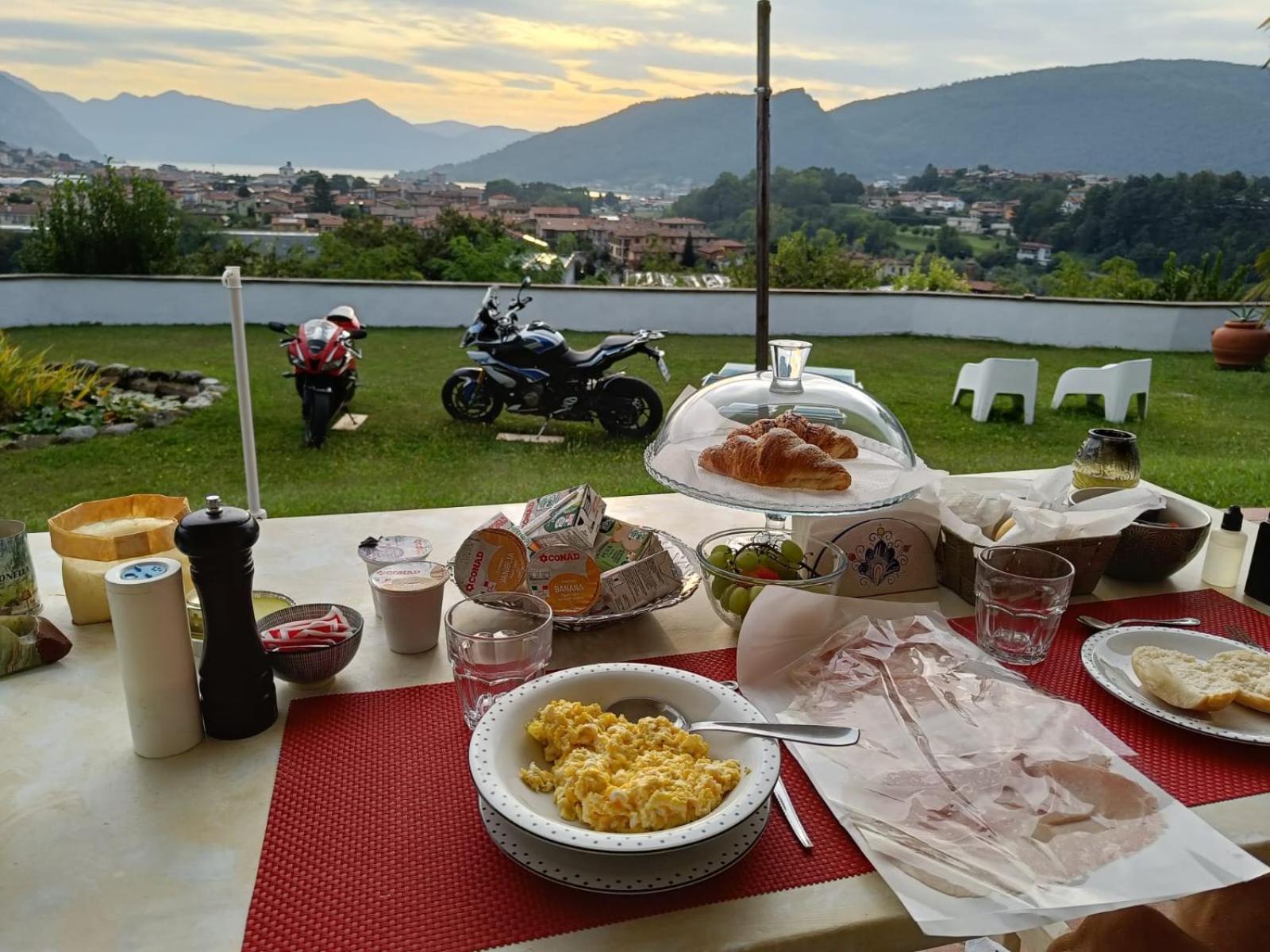 B&B La Fenice Sul Lago Villongo Екстер'єр фото